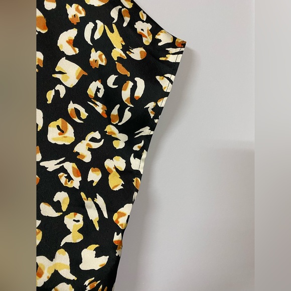 NWOT plus size bi-material blouse / Addition Elle - Picture 2 of 5